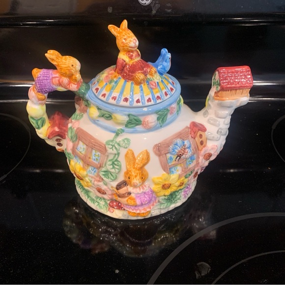 1999 Merc Asia Easter Bunny Rabbit Garden Party Tea Set -EUC - Peter Rabbit - Picture 2 of 10